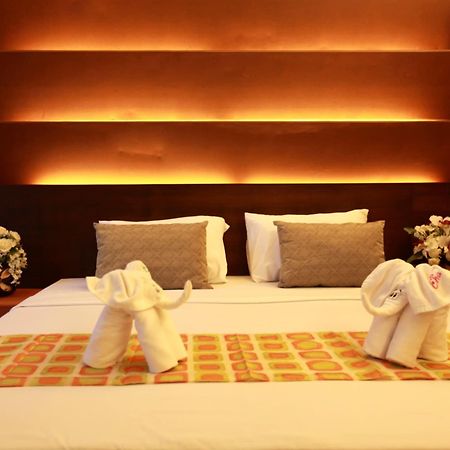 The Bangkok Major Suite Экстерьер фото